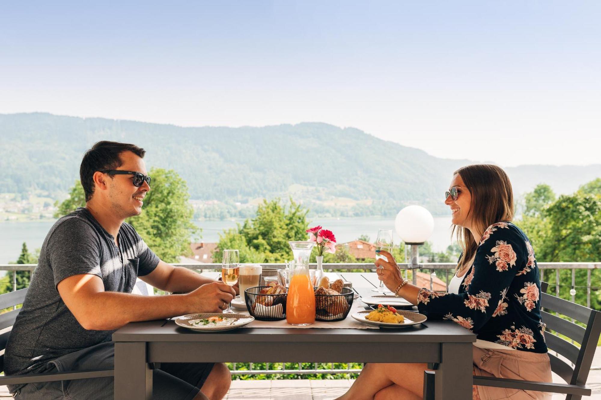 Gasthof Nindler Otel Steindorf am Ossiacher See Dış mekan fotoğraf